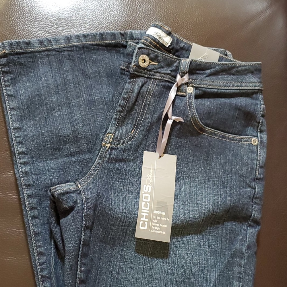 Chico's Platinum Modern Jeans